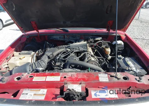 1995 Ford Ranger z USA, uszkodzony, nr VIN 1FTCR10A6SUA58174